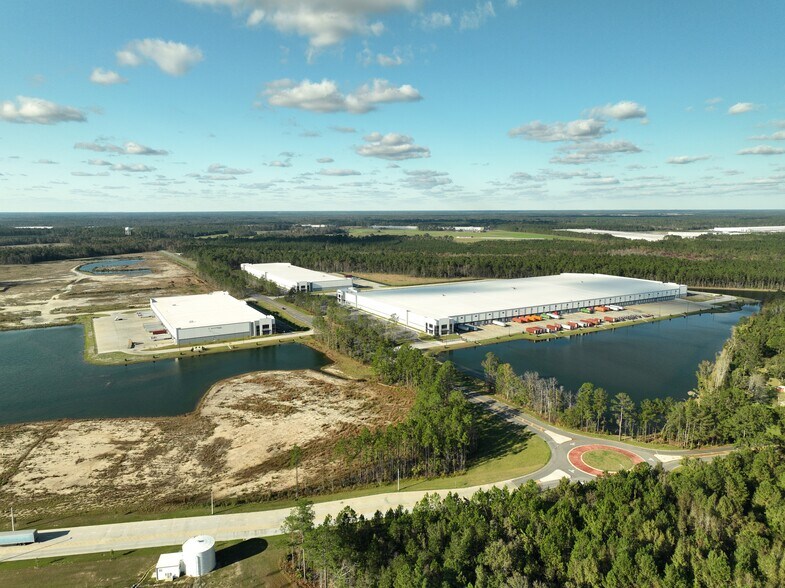 More Photos Of Jimmy Deloach Blvd, Garden City Unknown For Lease