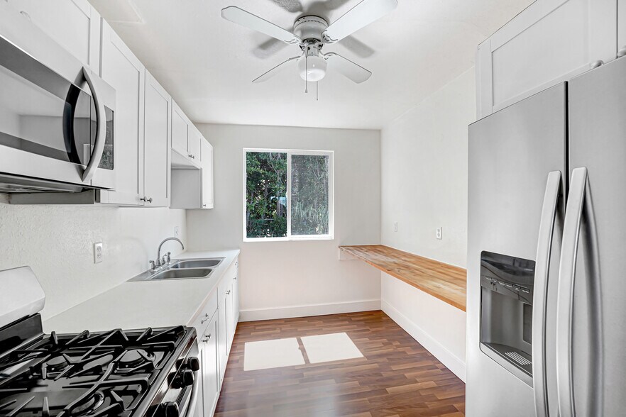 More Photos Of 832 Hyperion Ave, Los Angeles Apartments For Sale