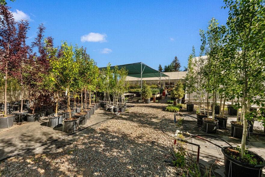 More Photos Of 305 Buckley Dr, Crested Butte Contractor Storage Yard For Sale