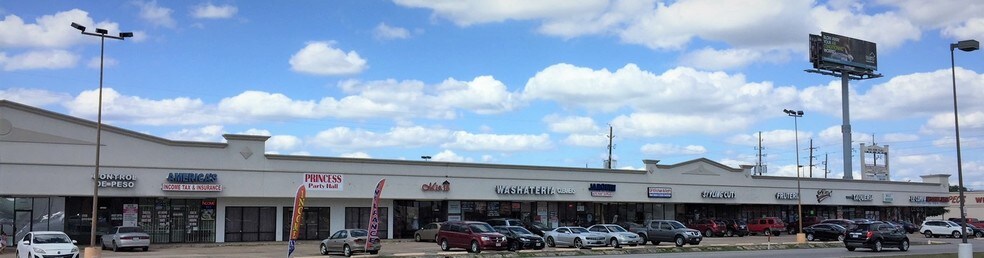 More Photos Of 16200 Loch Katrine Ln, Houston Unknown For Lease