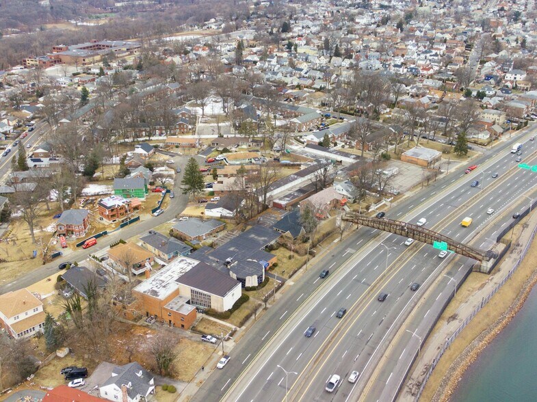 More Photos Of 311 Central Park Ave, Yonkers Specialty For Sale