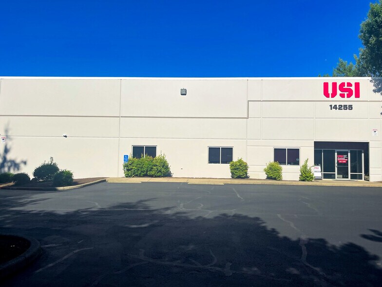 14255 SW Galbreath Dr