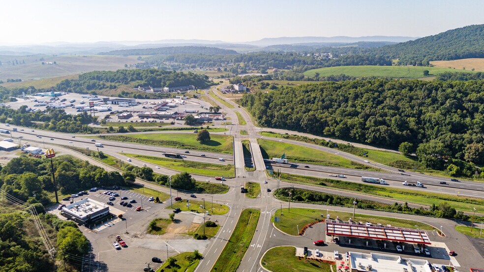 More Photos Of 2484 E Lee Hwy, Wytheville Land For Sale