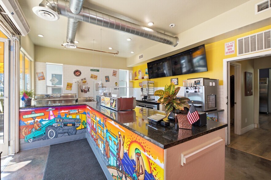 More Photos Of 610 E Roosevelt St, Phoenix Storefront Retail Residential For Sale
