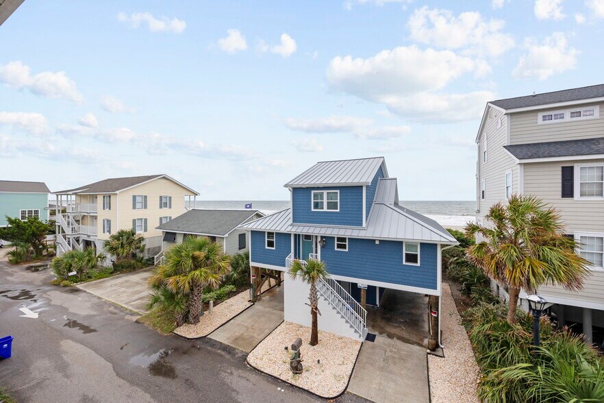More Photos Of 412 S Seaside Dr, Surfside Beach Multifamily For Sale