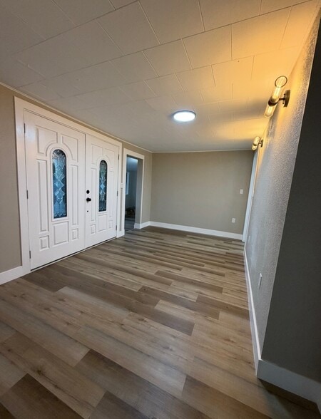 More Photos Of 1221 E Dr Martin Luther King Jr Blvd, Tampa Office For Sale
