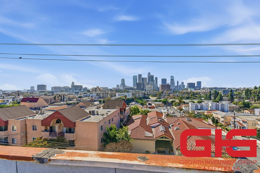 More Photos Of 939 W College St, Los Angeles Apartments For Sale