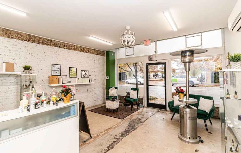 More Photos Of 113-115 Goldsboro St SW, Wilson Storefront For Sale