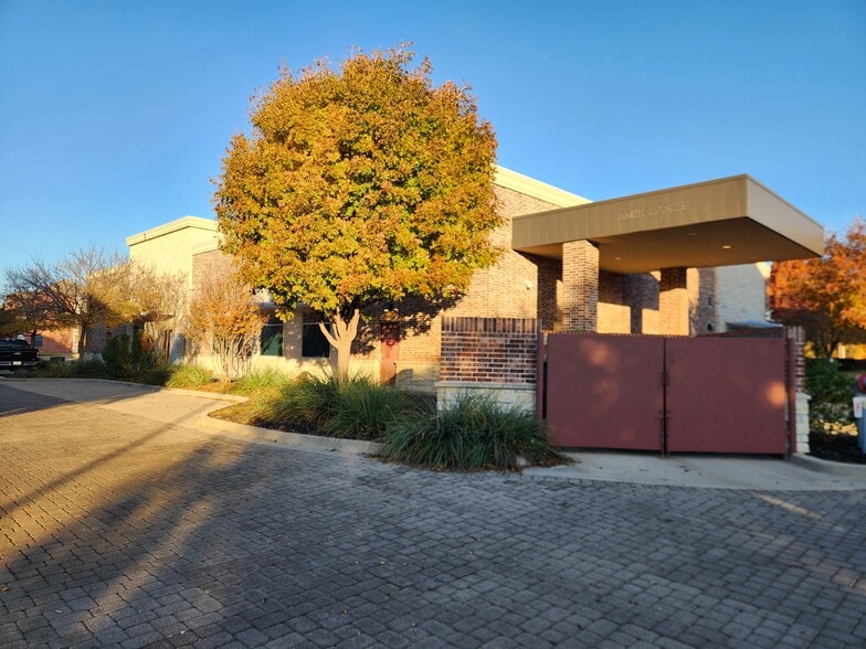 More Photos Of 1220 Keller Pky, Keller Healthcare For Sale