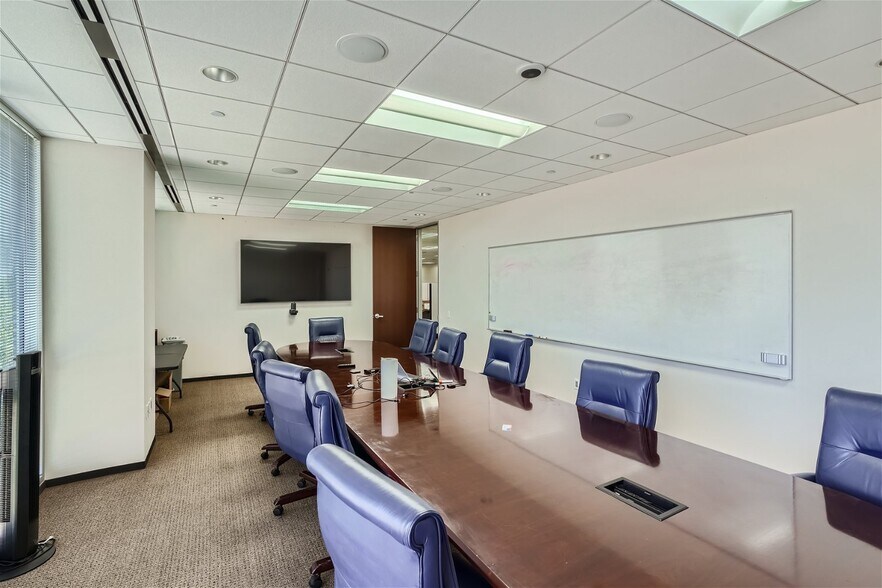 More Photos Of 1310 Rankin Rd, Houston Office For Lease