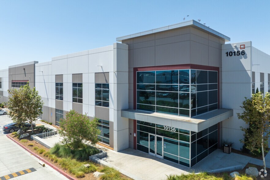 Primary Photo Of 10156 Live Oak Ave, Fontana Distribution For Lease