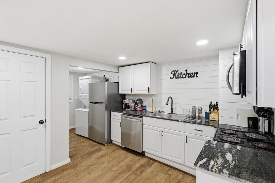 More Photos Of 117 Lucille Ave, Easley Multifamily For Sale
