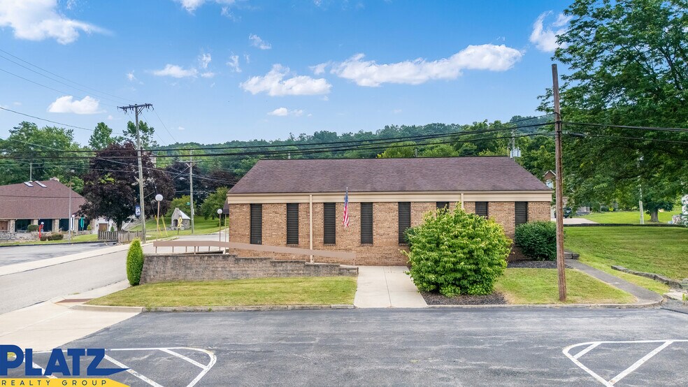 More Photos Of 151 2nd St, Lowellville Office For Lease