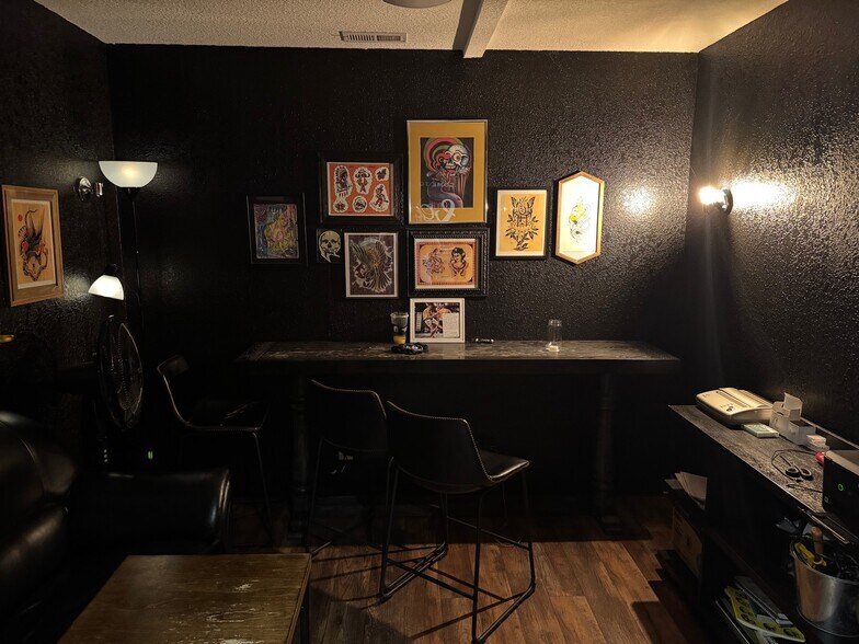 More Photos Of 530 E Eisenhower Blvd, Loveland Freestanding For Sale