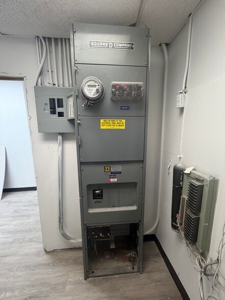 More Photos Of 2140 S Santa Fe Ave, Compton Medical For Lease