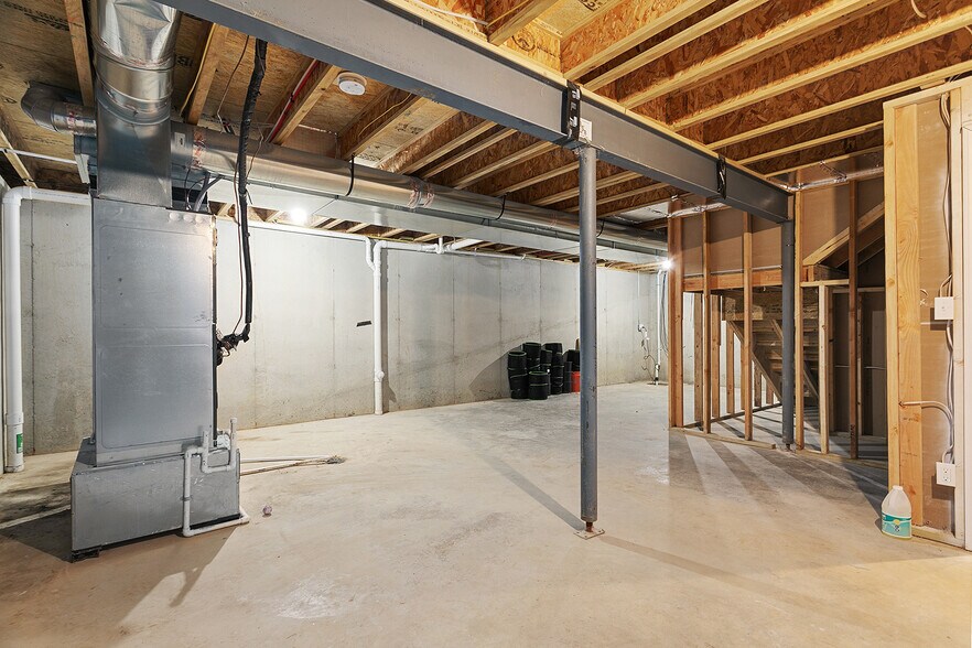 More Photos Of 601 Hillcrest St, Pleasant Hill Apartments For Sale