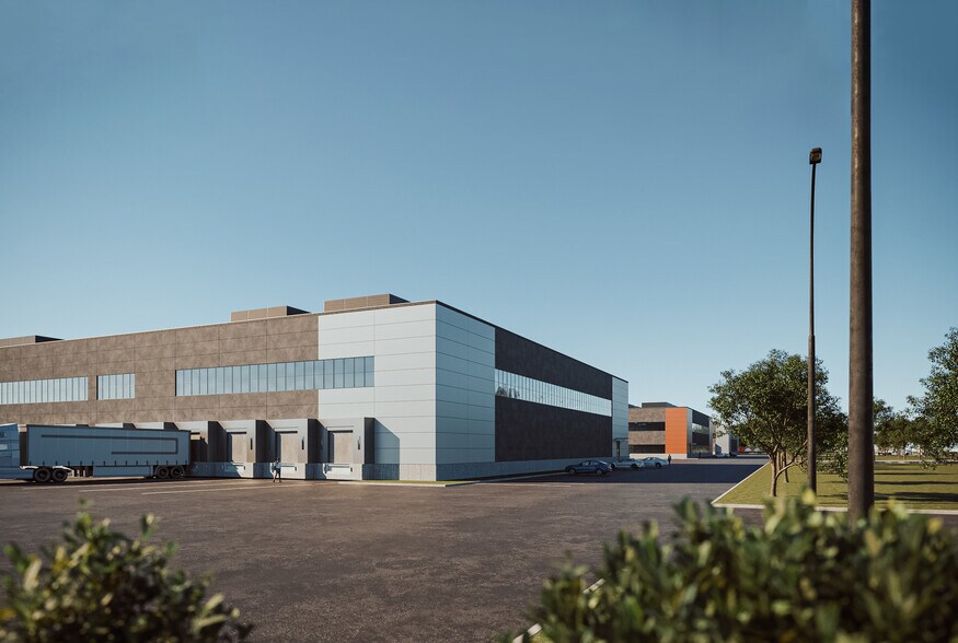 More Photos Of 68 Campbell St, Morrisburg Warehouse For Lease