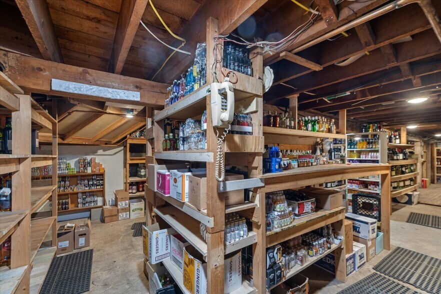 More Photos Of 401 E Sheridan St, Ely Convenience Store For Sale