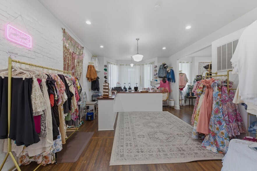 More Photos Of 203 N 11th St, Nashville Storefront Retail Office For Sale