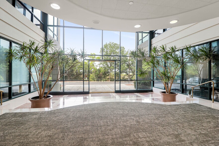 More Photos Of 4401 Belle Oaks Dr, North Charleston Office For Lease