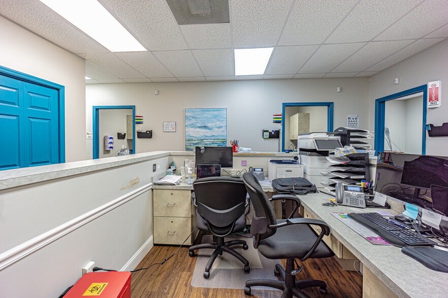 More Photos Of 6502 Gunn Hwy, Tampa Medical For Sale