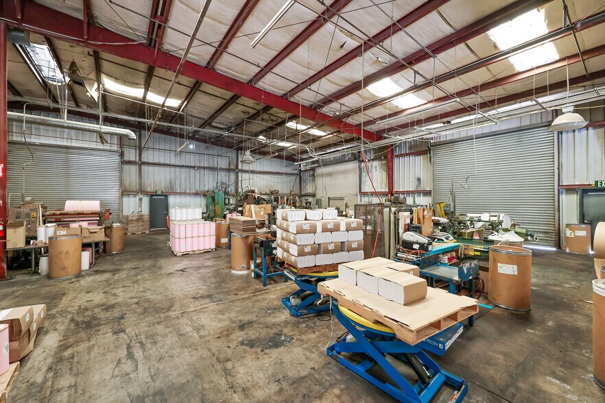 More Photos Of 1087 E 9th St, San Bernardino Warehouse For Lease