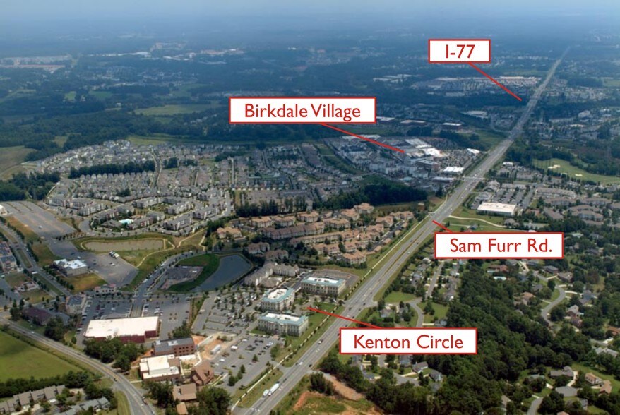 More Photos Of 7930 W Kenton Cir, Huntersville Office For Lease