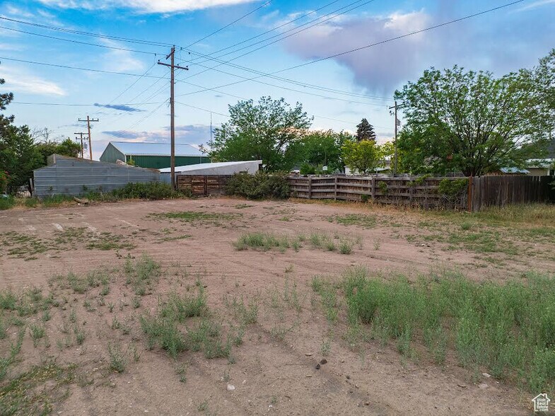 More Photos Of 235 W Main St, Vernal Office For Sale