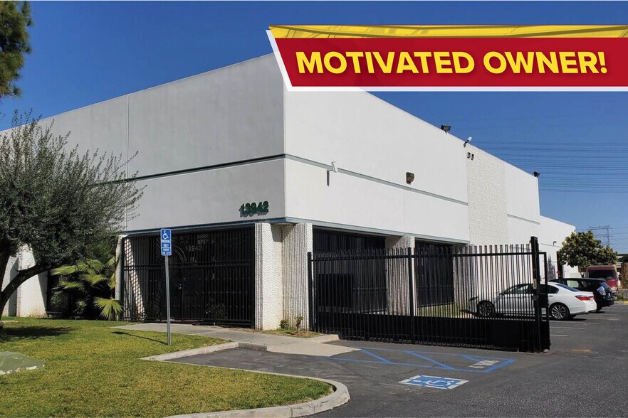 Primary Photo Of 13942 Orange Ave, Paramount Manufacturing For Sale