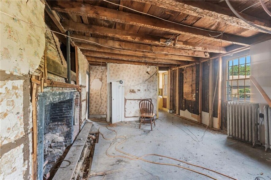 More Photos Of 3376 Post Rd, Warwick Restaurant For Sale