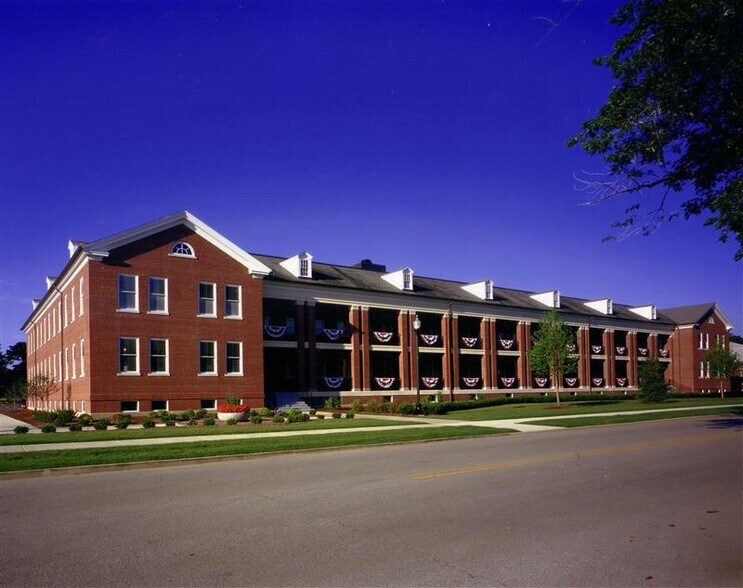 More Photos Of 8901 Otis Ave, Indianapolis Office For Lease