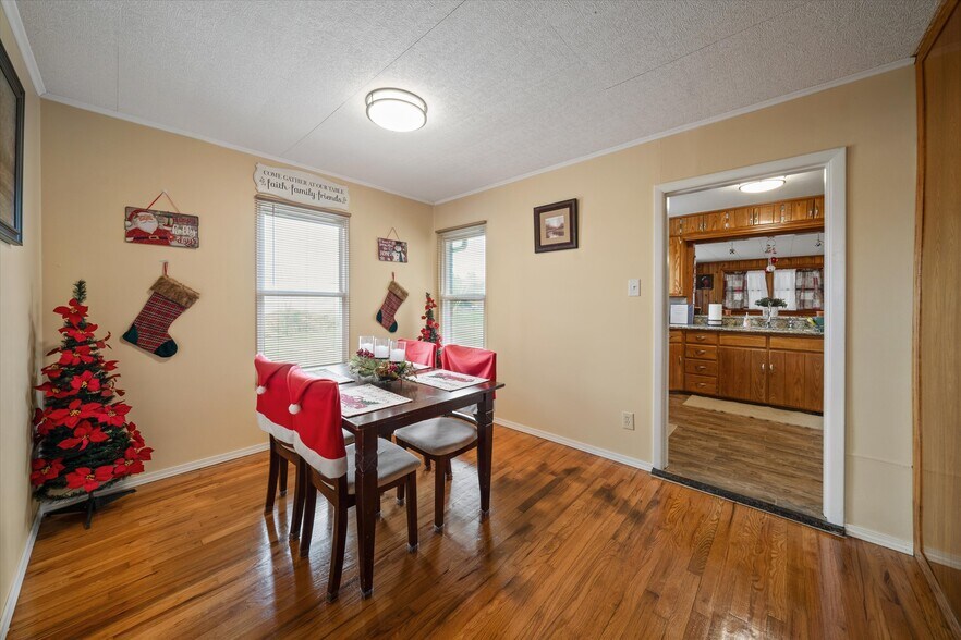 More Photos Of , Maryville Unknown For Sale