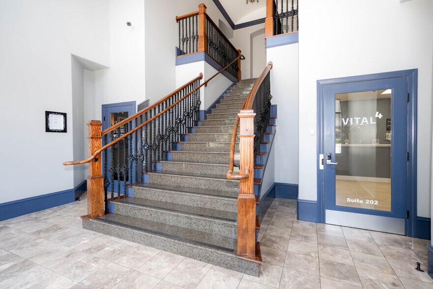 More Photos Of 3901 Mary Eliza Trce NW, Marietta Medical For Lease