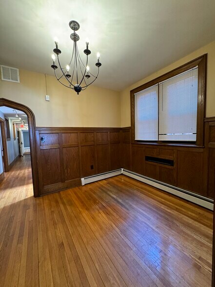 More Photos Of 226 W State St, Trenton Medical For Sale