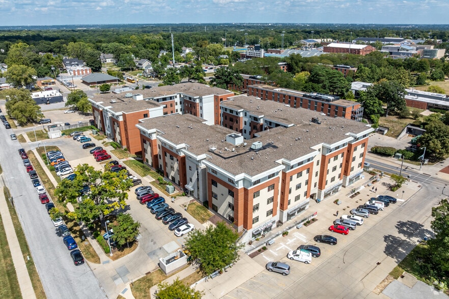 More Photos Of 1315 31st St, Des Moines Apartments For Lease