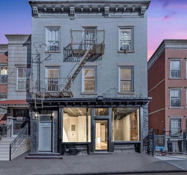 More Photos Of 413 E 158th St, Bronx Apartments For Lease