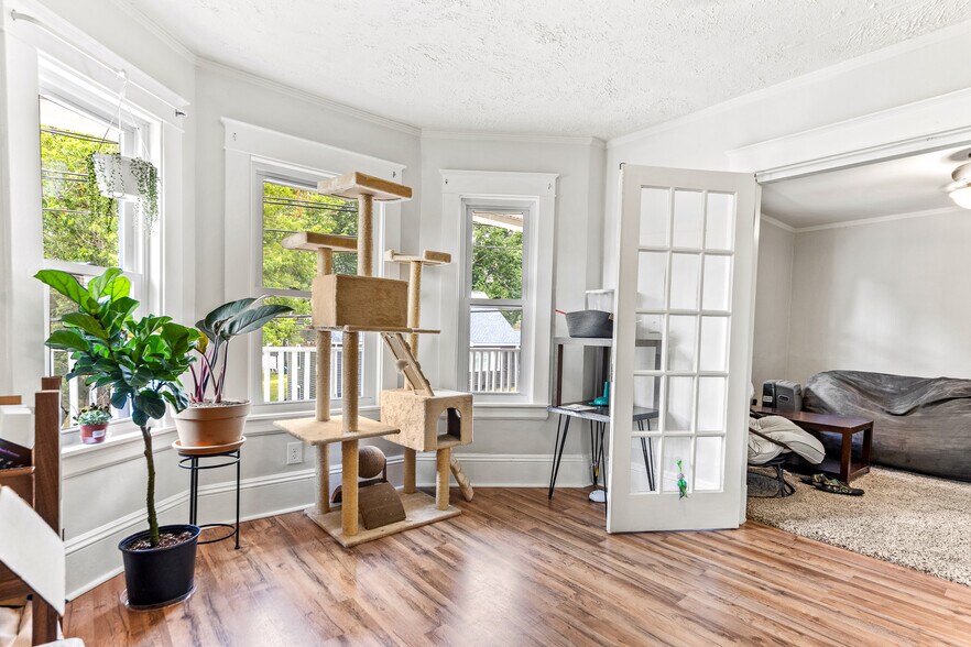More Photos Of 51 Tanguay St, Sanford Apartments For Sale