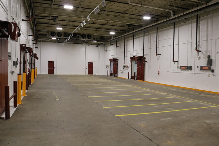More Photos Of 950 N Keyser Ave, Scranton Refrigeration Cold Storage For Lease