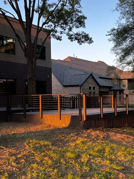 More Photos Of 5308 W Plano Pky, Plano Office For Sale