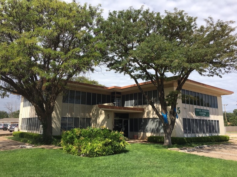 More Photos Of 5 Briercroft Office Park, Lubbock Office For Sale