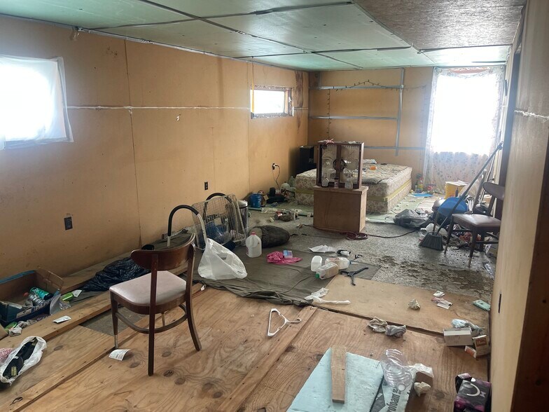 More Photos Of 29060 US-6, Youngsville Warehouse For Sale