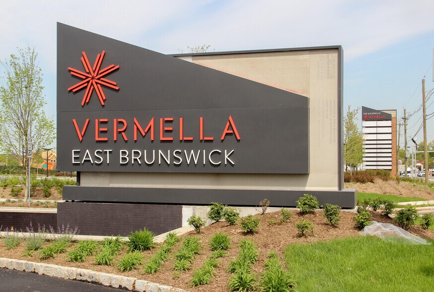 More Photos Of 253 NJ-18, East Brunswick Unknown For Lease