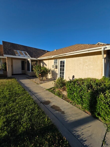 More Photos Of 3833 E Avenue R12, Palmdale Healthcare For Sale