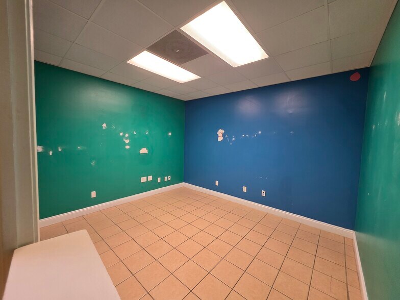 More Photos Of 12220 Panama City Beach Pky, Panama City Beach Office For Lease