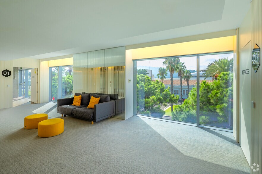 More Photos Of 99-101 Passeig de Joan de Borbó Comte de Barcelona, Barcelona Coworking Space