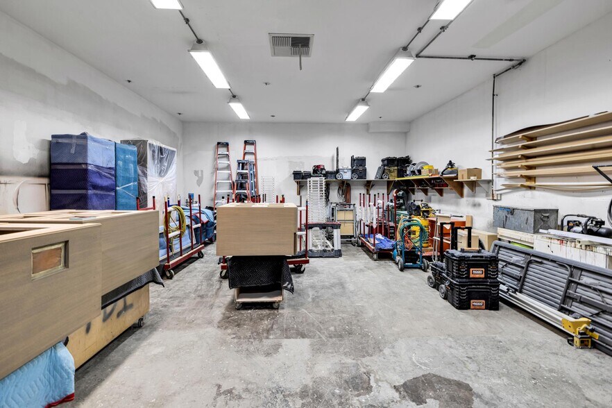 More Photos Of 54465 29 Palms Highway, Yucca Valley Warehouse For Sale