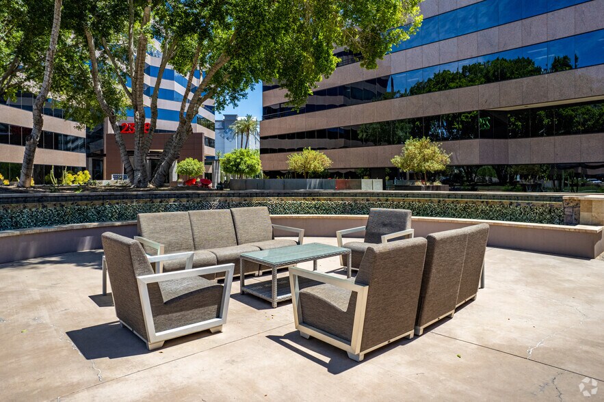 More Photos Of 2398 E Camelback Rd, Phoenix Unknown For Lease