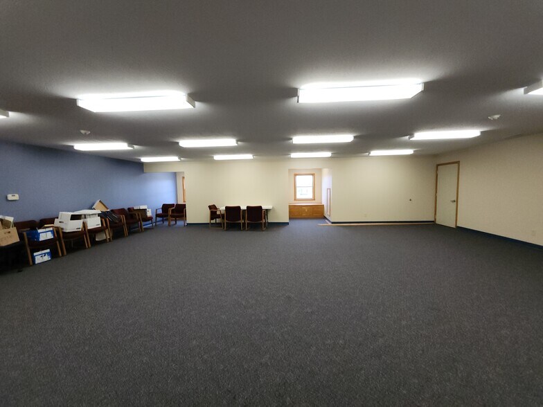 More Photos Of 7376 Business Center Dr, Avon Office For Sale