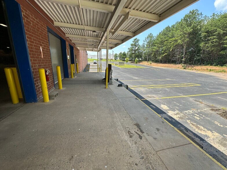 More Photos Of 119 Metrolina Dr, Shelby Manufacturing For Sale