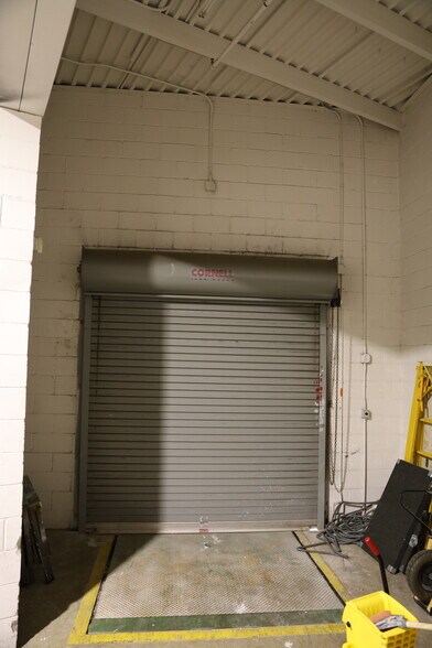 More Photos Of 2800 N Water St, Decatur General Retail For Sale